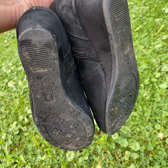 𝙽𝚒𝚗𝚎 𝚠𝚎𝚜𝚝 𝚠𝚎𝚍𝚐𝚎𝚜 - Picture 11 of 12